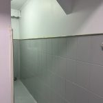 V33 RENOVATION - vopsea pentru faianță și mobilier de baie - pe bază de apă cu aspect satinat