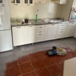 PACHET V33 RENOVATION – vopsea direct pe gresie, pardoseală de interior, lemn, suprafețe laminate – pe bază de apă, aspect satinat pt. 15 mp