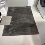 V33 RENOVATION vopsea direct pe gresie, pardoseală de interior, lemn, suprafețe laminate - pe bază de apă, aspect satinat